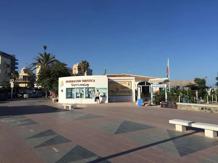 Sea View Apartment W/ 2 Rooms, Beach: 1 Minute Торремолинос 0*,