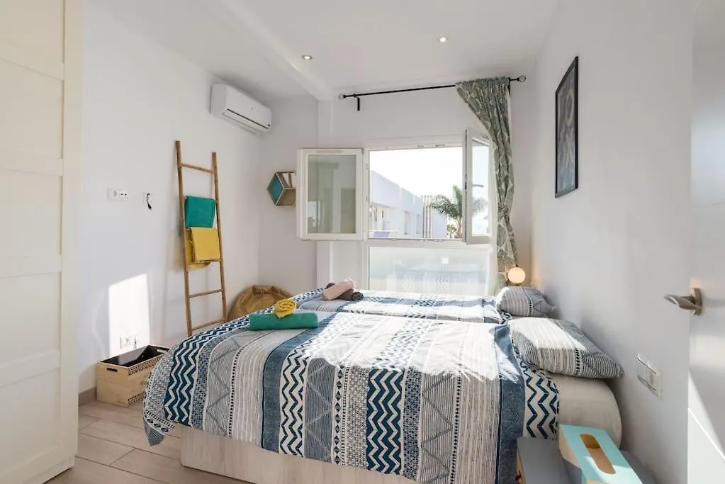 Sea View Apartment W/ 2 Rooms, Beach: 1 Minute トレモリノス