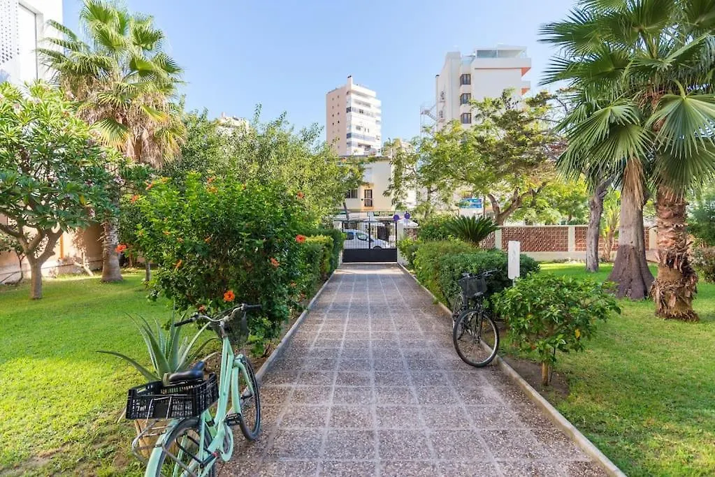 Sea View Apartment W/ 2 Rooms, Beach: 1 Minute Торремолинос