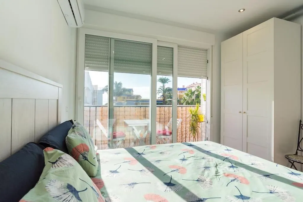Sea View Apartment W/ 2 Rooms, Beach: 1 Minute トレモリノス スペイン